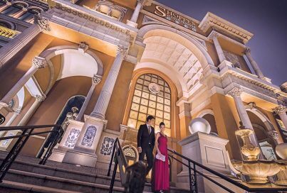 couple on the steps of the four seasons