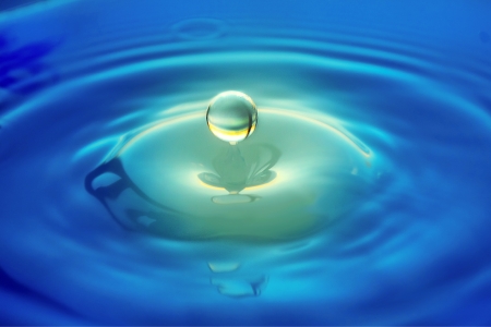 Image of a water droplet