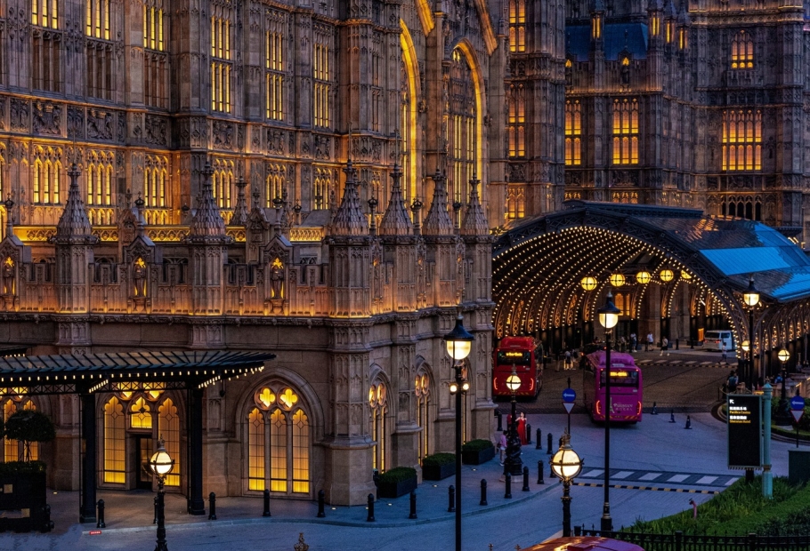 Sands China recently completed development of The Londoner Macao, a reimagining of the previous Sands Cotai Central integrated resort. The updated property features six hotels and expansive meeting, gaming, retail and entertainment space.