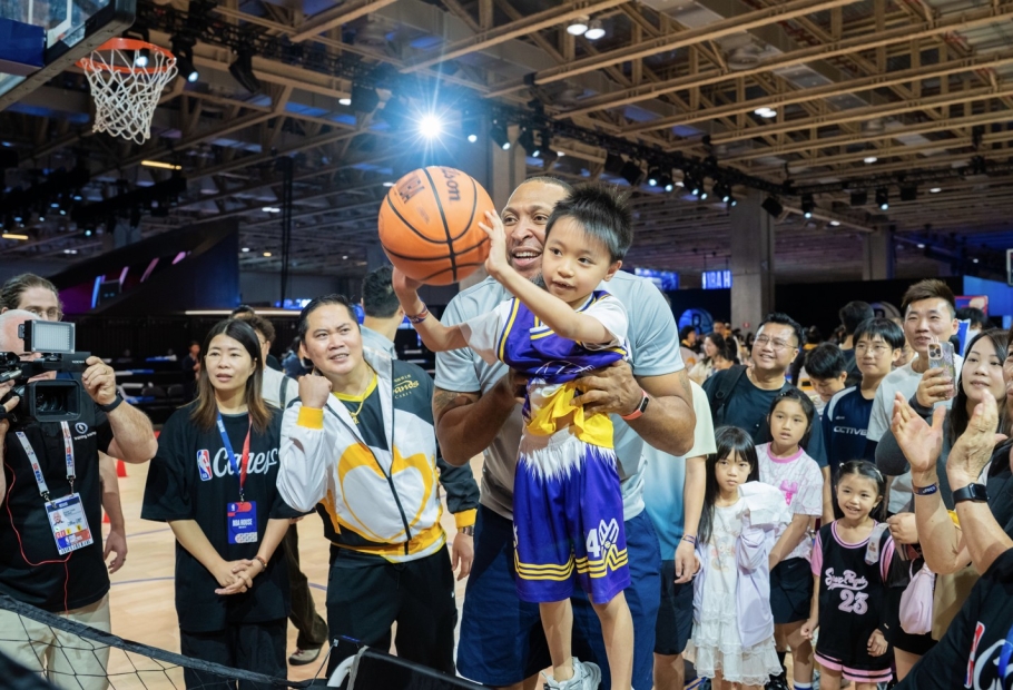 The Oct. 8-12 NBA Cares x Sands Cares Community Impact Week extended the positive impact of the NBA China Games 2025 into the Macao community.